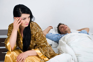 Невозможно уснуть когда муж храпит